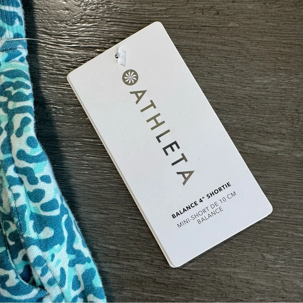 NWT Athleta Balance 4” Shortie Blue Teal White XS